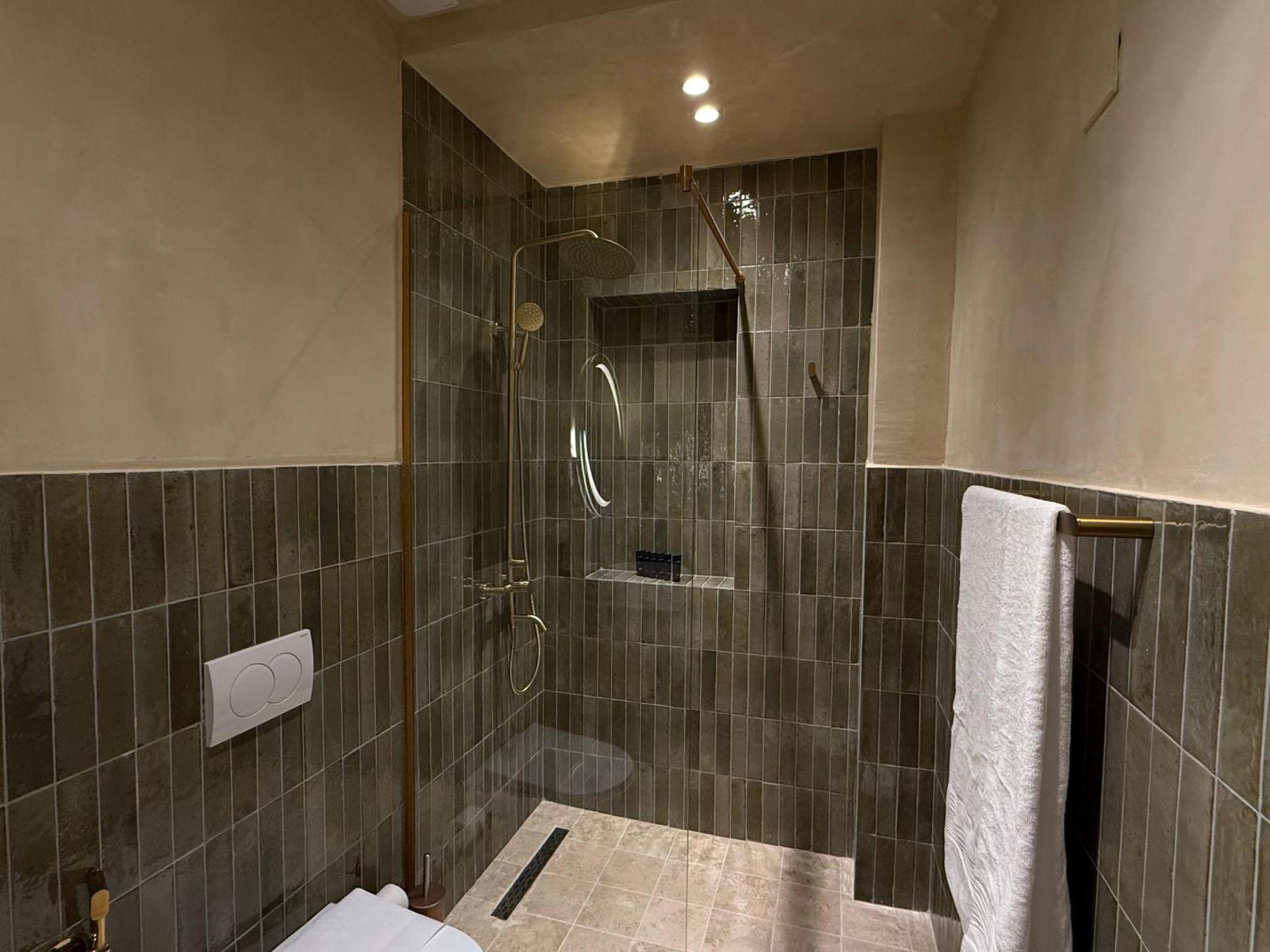 Vater Apartments 티라나 외부 사진